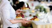 12 cose che fanno i clienti dei ristoranti che infastidiscono i camerieri