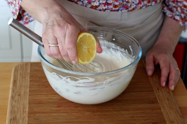 Aggiungere il succo di limone