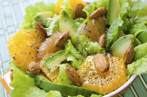 Insalatona alle arance e avocado