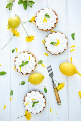 Un giardino di tartellette al limone