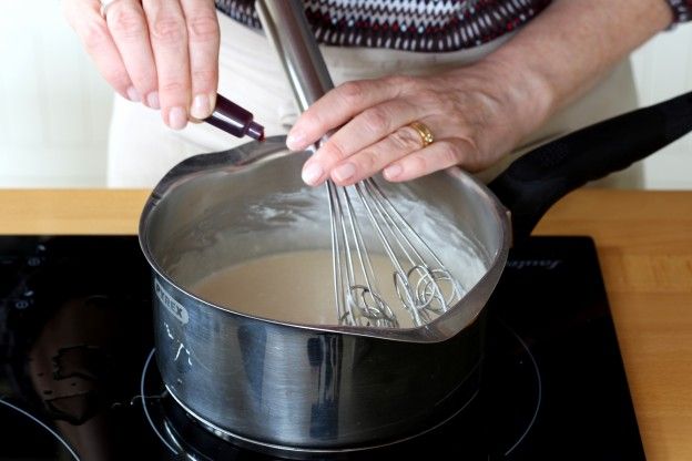 Aggiungere il colorante alimentare