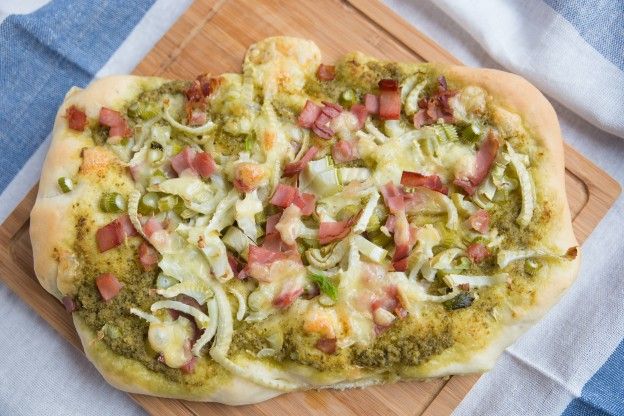 Pizza con pesto