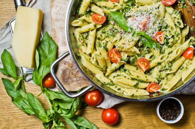 Pasta pomodori e spinaci