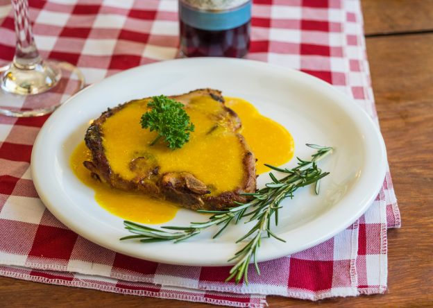 Costata di vitello con coulis di melone