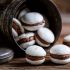 Macarons al cioccolato e cannella