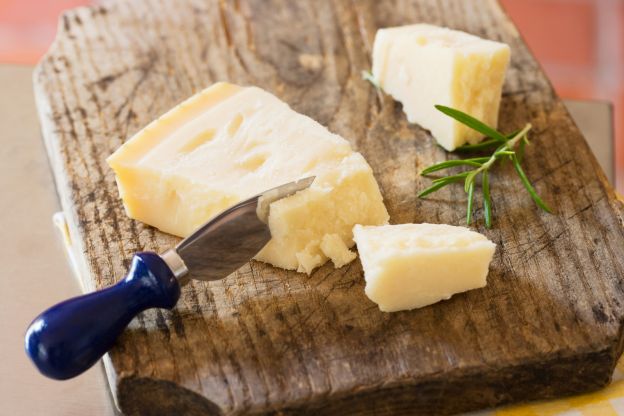 8 - Guarnisci con Parmigiano Reggiano