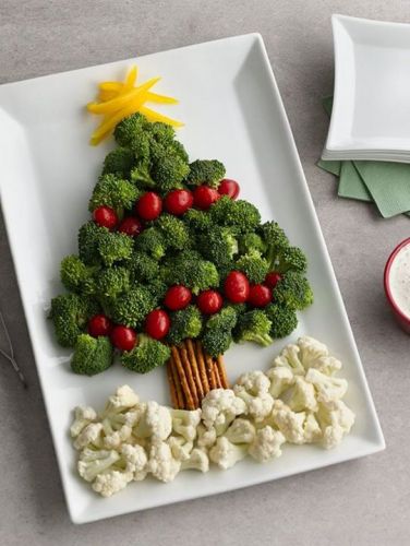 Broccoli+pomodorini+cavolfiore+peperone giallo+bastoncini salati