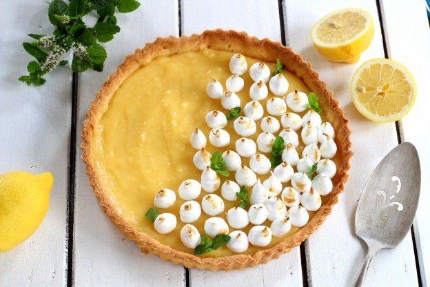 5. Crostata al limone meringata