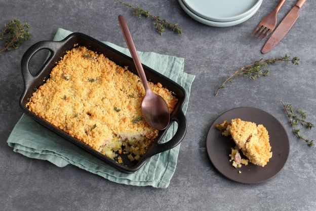 Crumble di patate, pancetta e porri