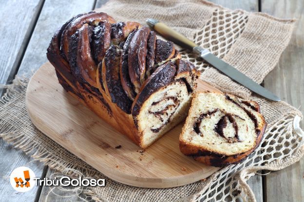 5. Treccia di brioche al cioccolato