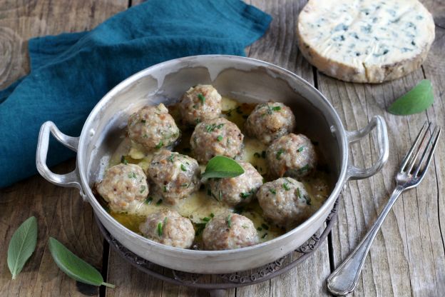 Polpette con formaggio blu