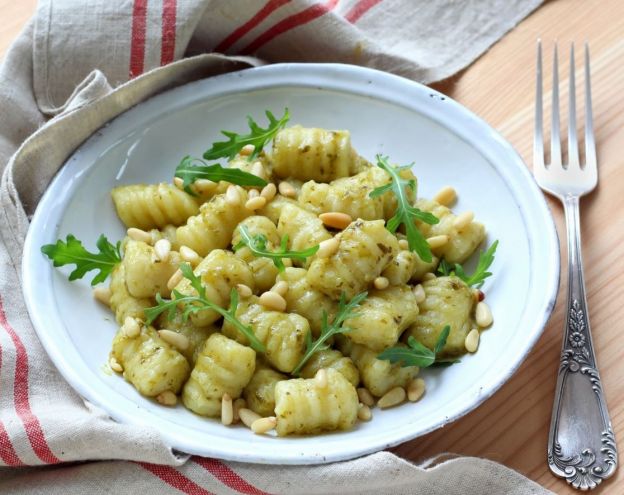 Gnocchi al pesto