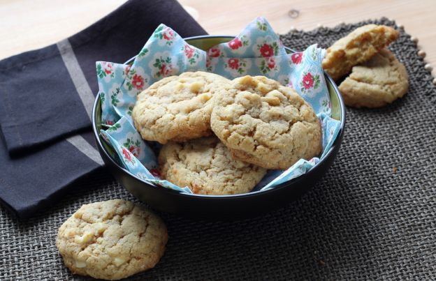 Cookies alla Nutella bianca e cioccolato bianco