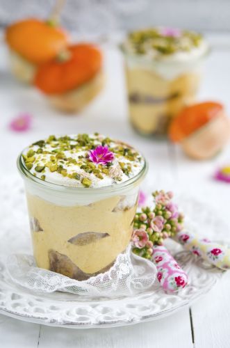 Tiramisù al pistacchio e lamponi