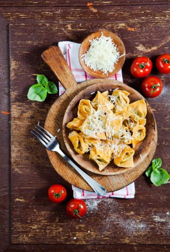 9. Tortellini ricotta e spinaci