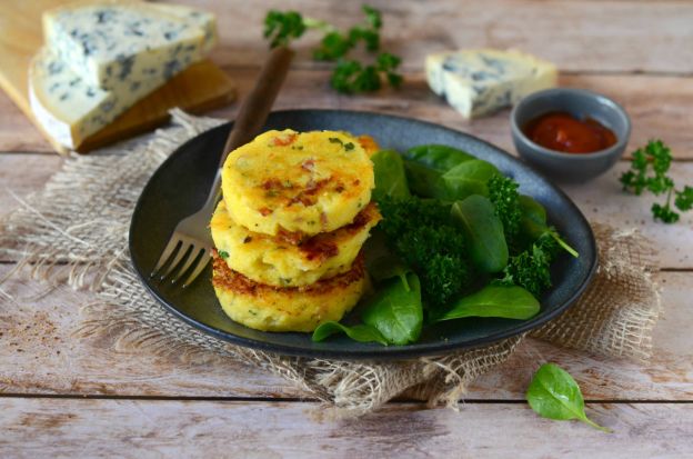 Dischetti di polenta al gorgonzola