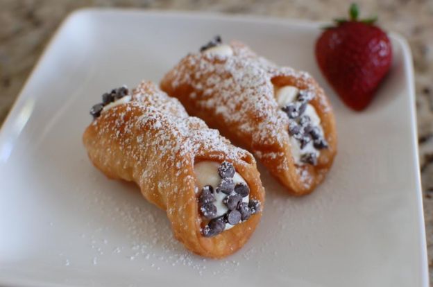 Cannoli (Italia)