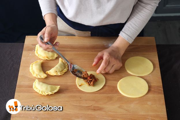 Preparazione delle empanadas