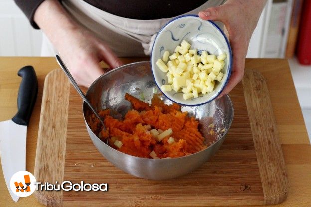 Aggiungete il formaggio alle verdure