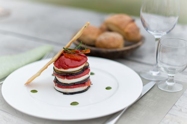 Millefoglie mozzarella e melanzane.