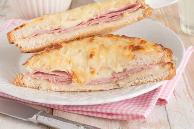 Sandwich prosciutto e formaggio