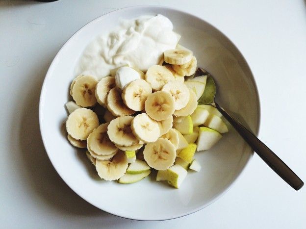 La macedonia  con lo yogurt per coccolarsi a colazione