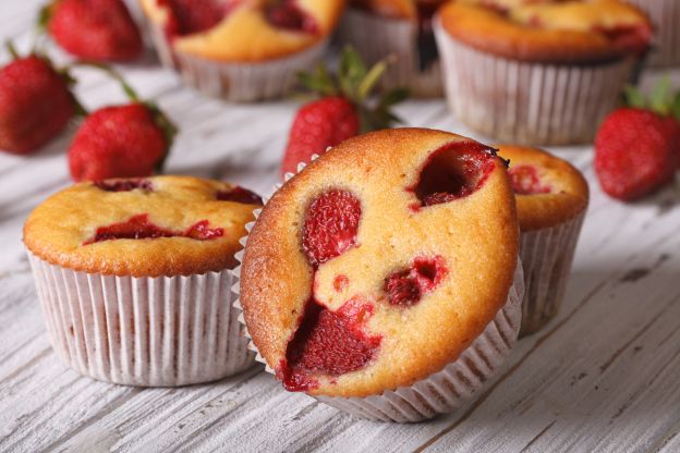 I muffins alle fragole più fruttati e morbidi che tu possa assaggiare