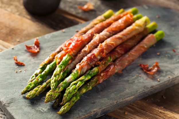 Secondo // Asparagi con tacchino