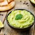 Hummus con aguacate