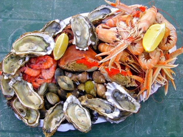 Il calcio nei pesci, nei frutti di mare e nei crostacei