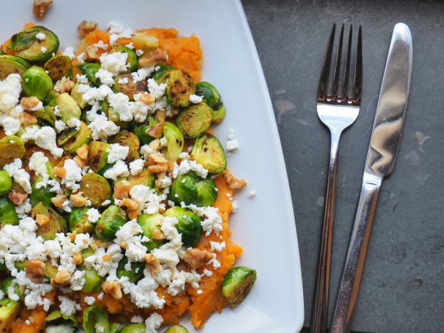 Purè di patate dolci con cavoletti di Bruxelles