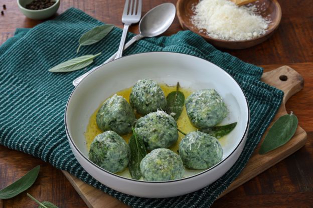 5. Gnudi ricotta e spinaci