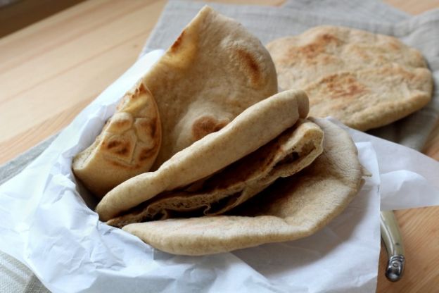 Pane pitta fatto in casa