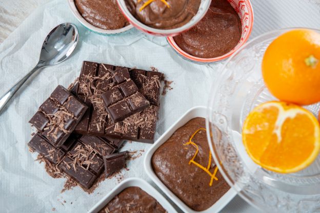 servi la mousse al cioccolato in modo originale