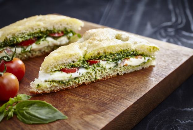 Panino caprese