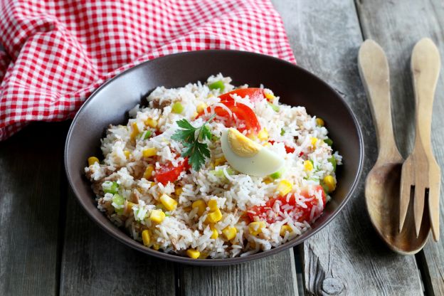 Insalata di riso e tonno