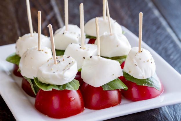 Spiedini caprese