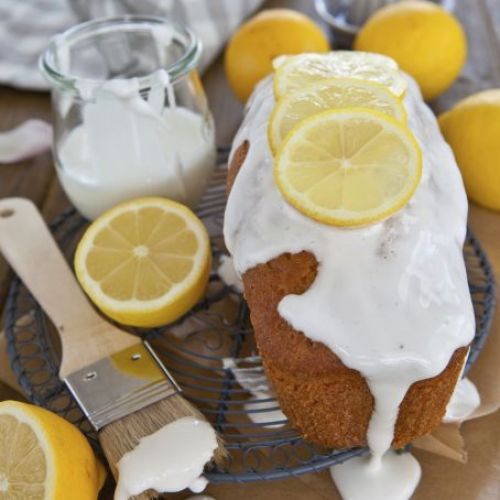 Plumcake con glassa al limone