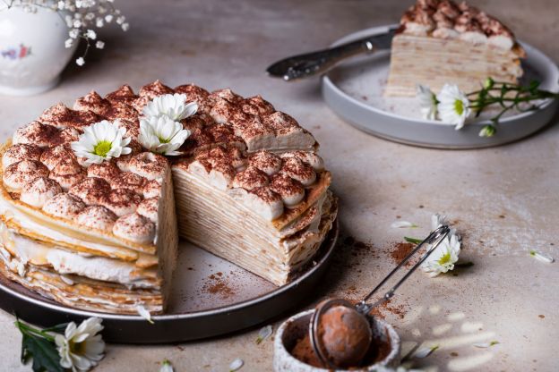 Torta mille crêpes al tiramisù