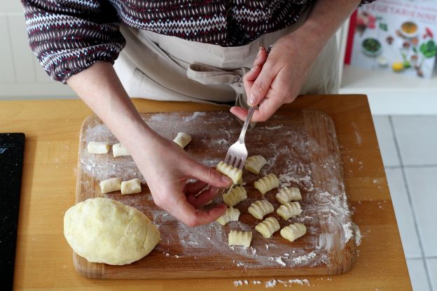 Preparazione degli gnocchi