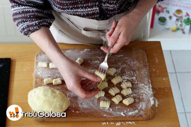 Preparazione degli gnocchi