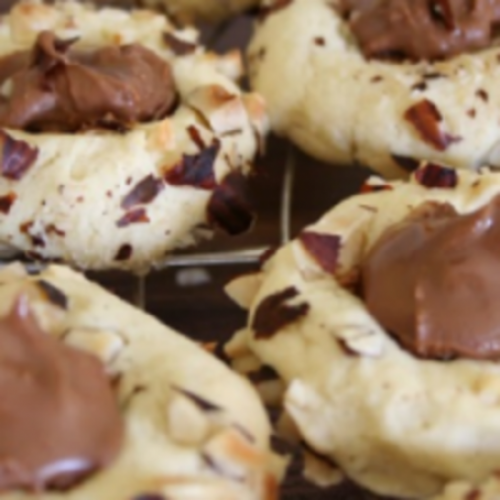 Cookies alle nocciole e pralinato