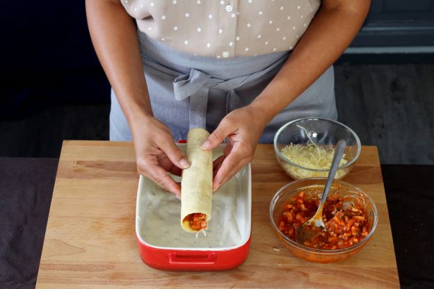 Preparazione delle enchilada