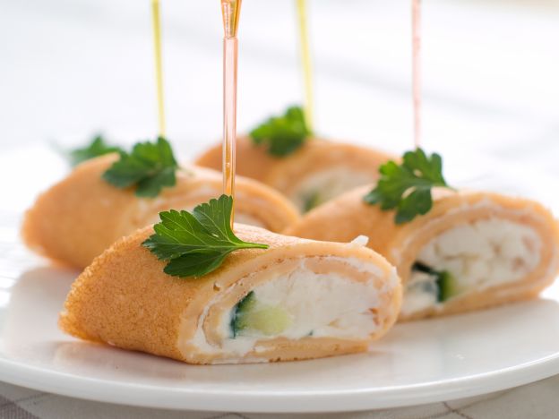 Pancake roll con crema di formaggio