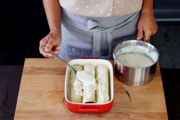 Preparazione delle enchilada