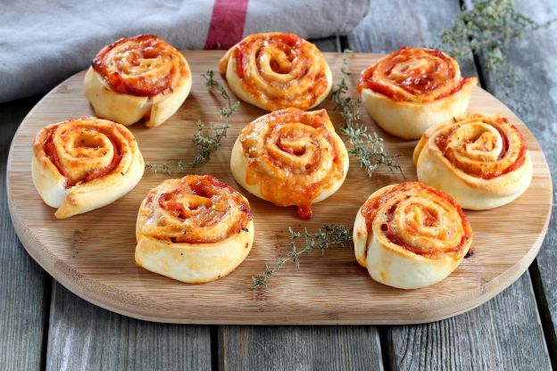 Rotolini di pizza