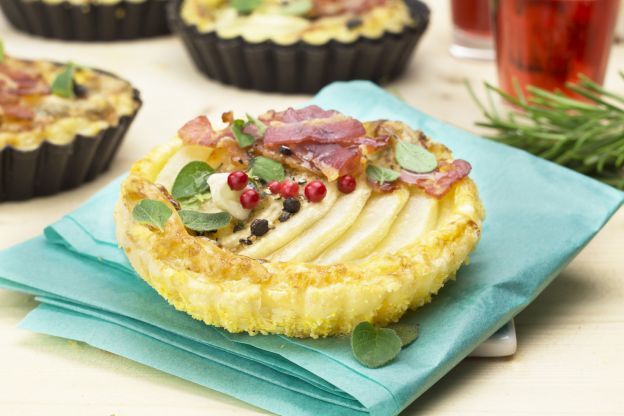 6. Tartelette salate alle pere, gorgonzola e pancetta