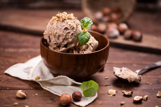 Gelato alla nocciola