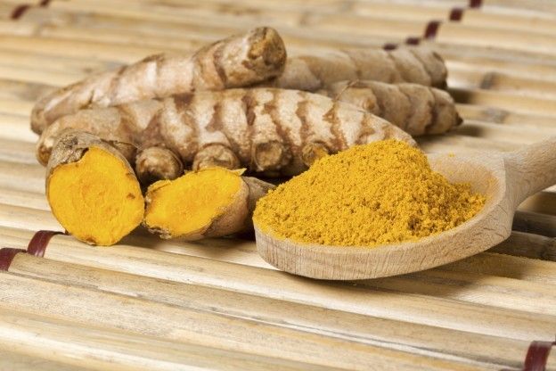 Zenzero, curcuma e agrumi