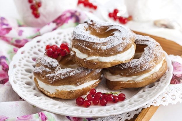 31. Bomboloni con mirtilli rossi